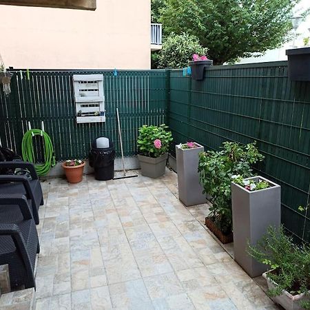 Ferienwohnung Chez Ilenia Lagny Exterior foto