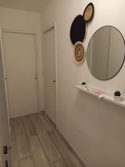 Ferienwohnung Chez Ilenia Lagny Exterior foto